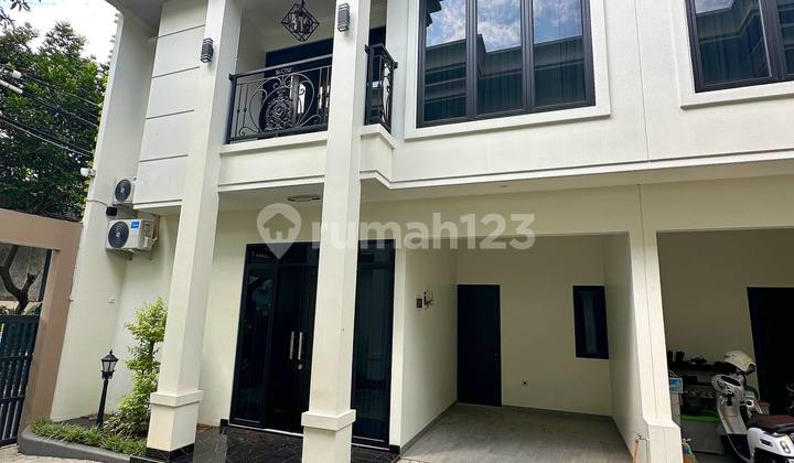 Rumah Siap Huni Fully Furnished American Classic Style - Kalisari, Pasar Rebo Rumah Siap Huni Fully Furnished American Classic Style - Kalisari, Pasar Rebo
