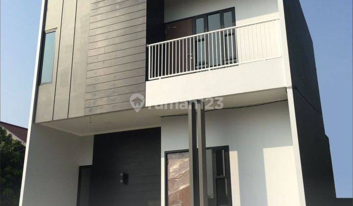 Rumah Scandinavian Dekat LRT Bekasi Barat 1