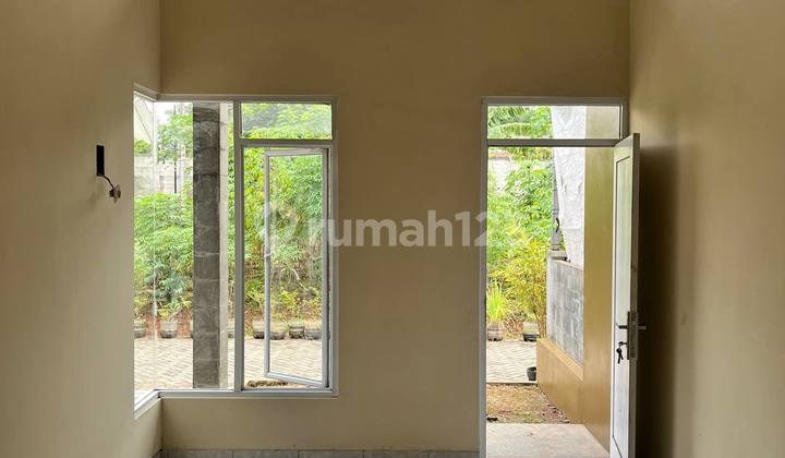 Rumah Siap huni 4 Menit ke Pool Bus Transjakarta Vida 2