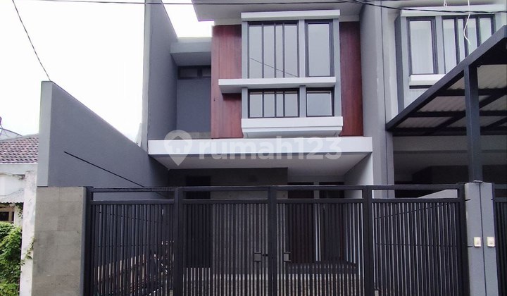 Dijual Rumah Baru Gress 2Lt Siap Huni Row Jalan Lebar di Manyar Dijual Rumah Baru Gress 2Lt Siap Huni Row Jalan Lebar di Manyar