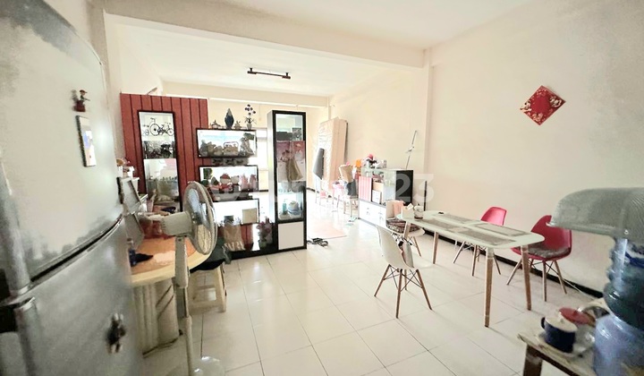 For Sale 3-Storey Commercial Shop House in Zero Road Area For Sale 3-Storey Commercial Shop House in Zero Road Area