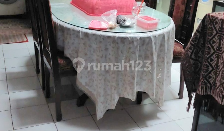 Dijual Rumah 1.5Lt Lokasi Strategis 2