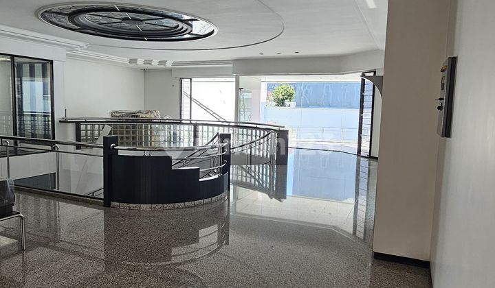 Best Location Rumah Siap Huni Terawat bisa untuk Komersialdi Dharmahusada 2