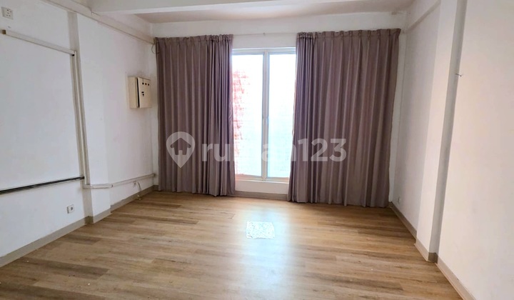 Disewakan 2lt Ruko Pakuwon City Komersial Area Sudah Ada Dapur Masak & Dapur Utk Coffee Shop