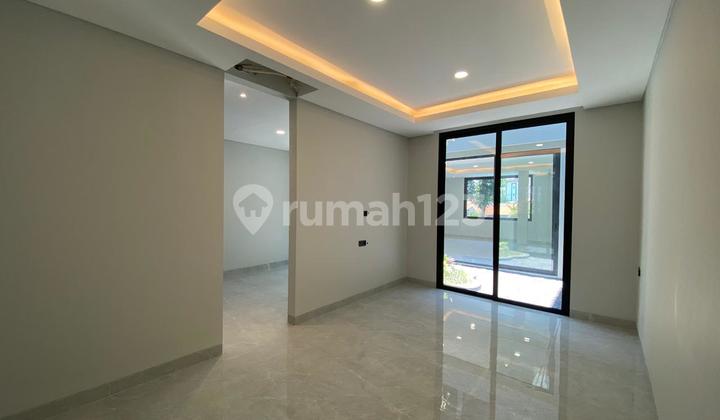 Hot Listing 2-Story House Renovated Like New in Main Citraland 2