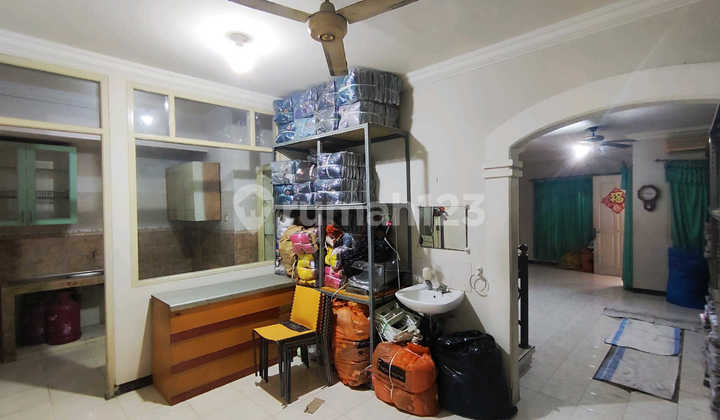 Murah Dijual/sewa Rumah 2lt Pakuwon City Cluster Terdepan One Gate System Murah Dijual/sewa Rumah 2lt Pakuwon City Cluster Terdepan One Gate System