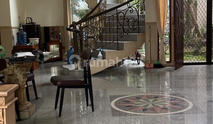 For Sale 2-Story House in a Safe, Quiet, and Strategic Location 2