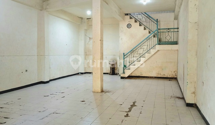 Disewakan Ruko 2Lt Nol Jalan Tambang Boyo