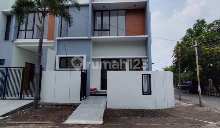 For Sale New 2-Storey House Ready to Occupy Near Campus in Prapen 1