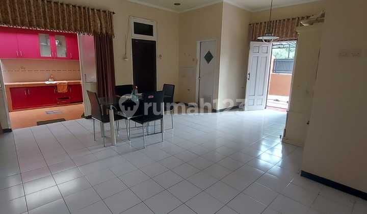 For Rent Ready-to-Occupy Furnished House in Sutorejo 2
