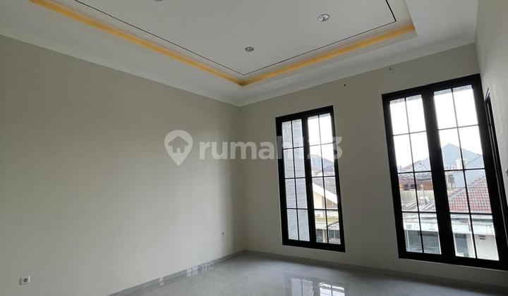 For Sale New 2-Story House Ready to Live In Row Wide Road Manyar 2