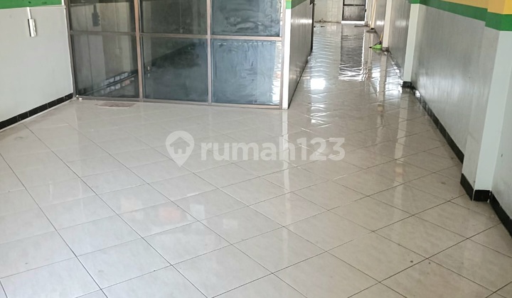 Disewakan Ruko 3Lt Komersial Area Nol Jalan Raya