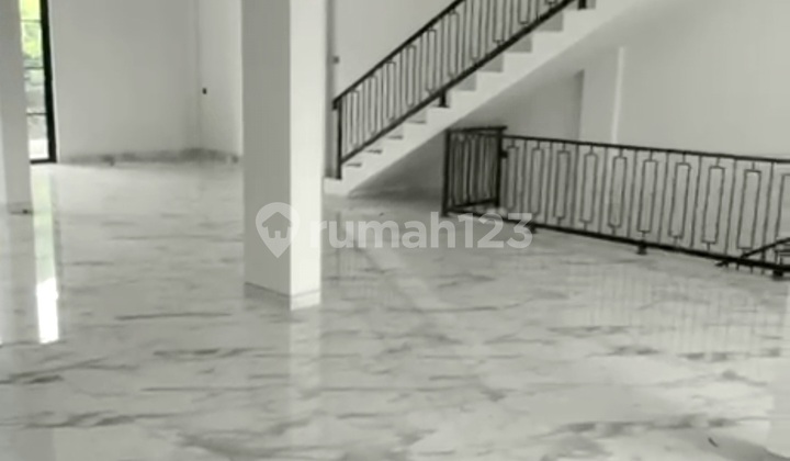For Rent 2 Adjacent Shophouses Ready to Use, Clean and Well-Maintained in Kaliwaron 2