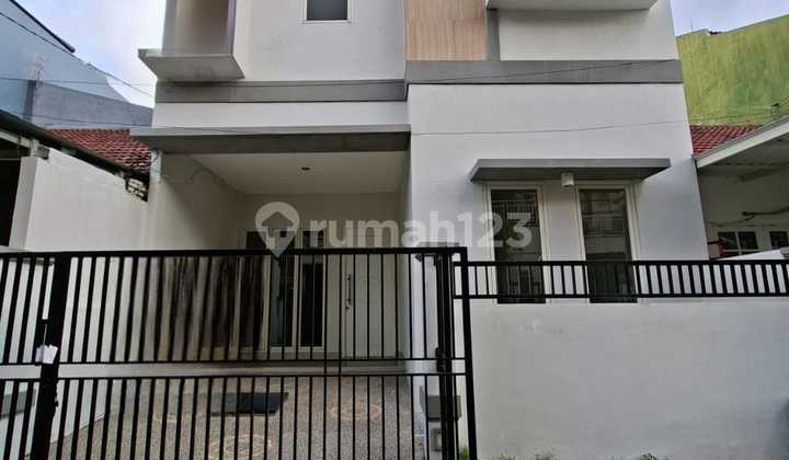 For Sale New 2-Story House in Pakuwon City