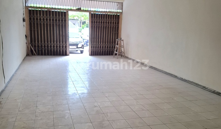 For Rent 2-Story Shop House Ready to Occupy Well-Maintained Zero Commercial Main Road Area