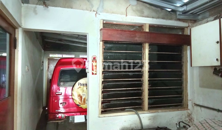 For Sale 2-Story House Strategic Location Darmo Permai 2