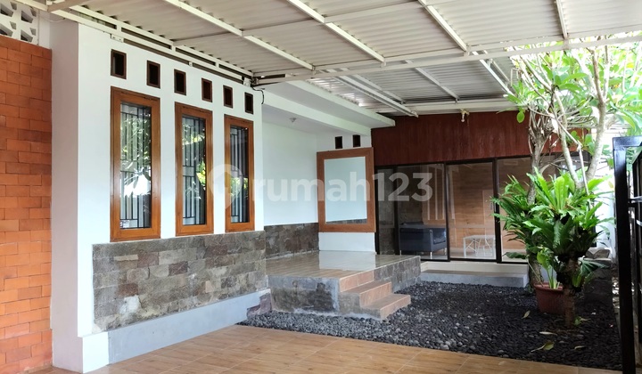 Rumah Dijual Siap Huni Terletak Sekitar Jalan Juanda Jalan Gili Gede, Karang Baru, Mataram 2