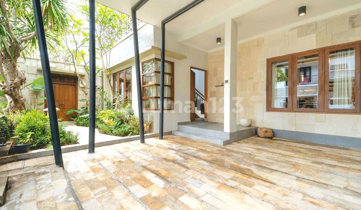Villa For Sale Around The Taman Griya Area, Jimbaran, South Kuta Villa For Sale Around The Taman Griya Area, Jimbaran, South Kuta