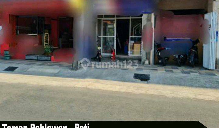 Dijual Rumah Usaha Taman Pahlawan Pati  1
