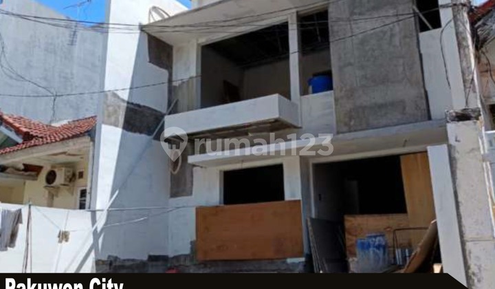 Pakuwon City Surabaya House for Sale Pakuwon City Surabaya House for Sale