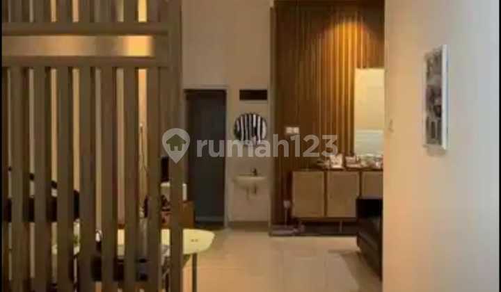 Disewakan Rumah Mulyosari Baru Surabaya 2