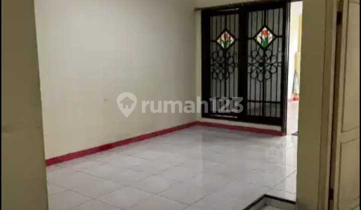 For Rent New Tanjungsari House Surabaya 2