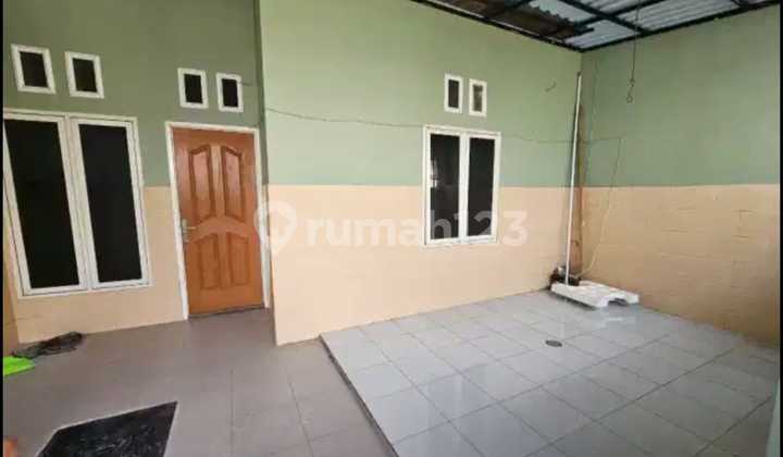 For Rent: Deltasari Indah House, Sidoarjo 2