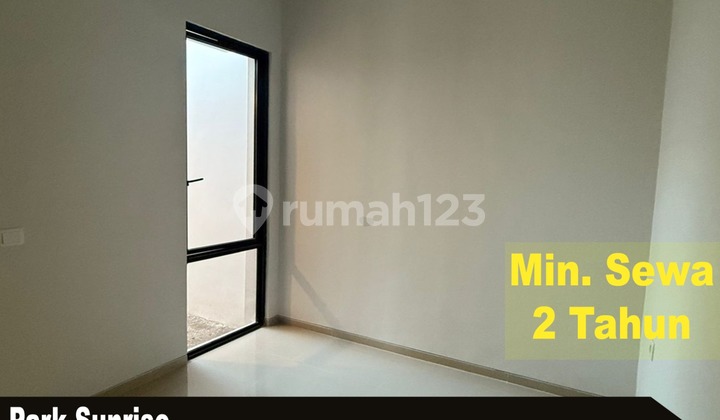 Disewakan Rumah Park Sunrise Surabaya