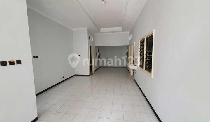 Disewakan Rumah Mulyosari Prima Utara Surabaya 2