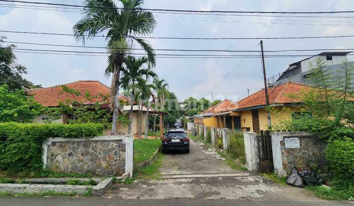 Rumah Tua Deket Akademi Pariwisata Trisakti Tanah Kusir / Bintaro 2