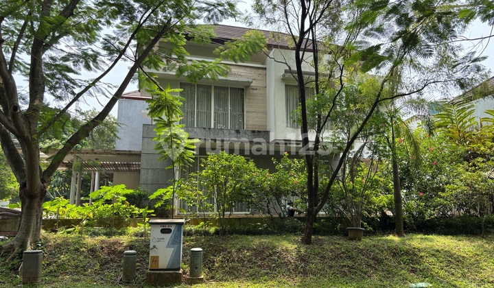 Disewakan Rumah Serenia Hills Lebak Bulus