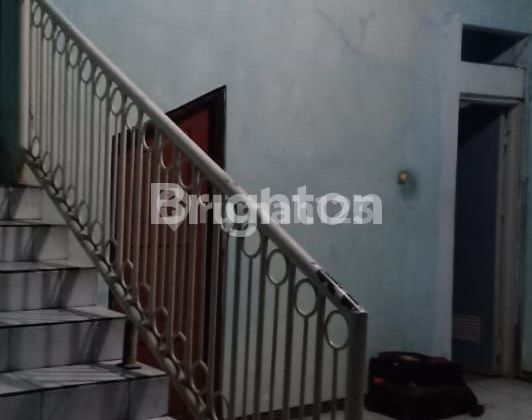 Rumah besar di Ketileng 2
