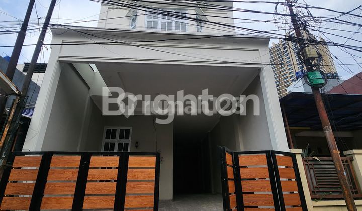 Golden Pinang House Pondok Indah