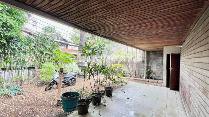 Commander Polim's House