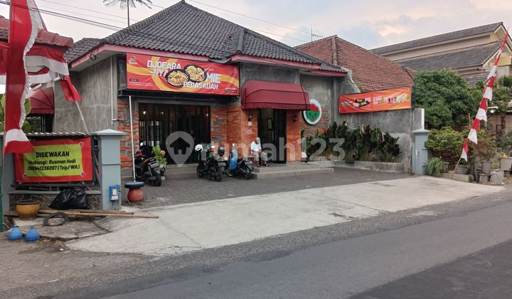 Rumah & Tempat Usaha STRATEGIS Rumah & Tempat Usaha STRATEGIS