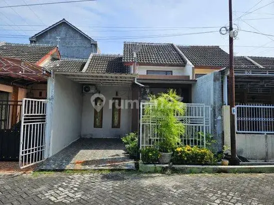 DIJUAL RUMAH SIAP HUNI TENGAH KOTA KEDIRI 1