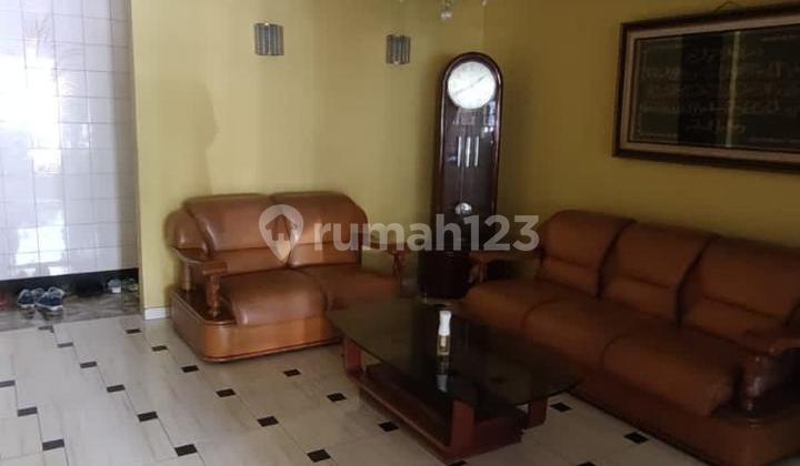 Rmh Strategis Dipusat Kota di Jl. Rawamangun Muka Selatan, Rawamangun, Kec. Pulo Gadung, Kota Jakarta Timur, Daerah Khusus Ibukota Jakarta, Rawamangun Rumah 2