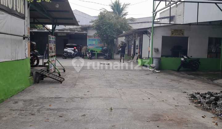 Land Generating Money in a Busy Area, Semangka Street, Tj Priok, Close to Culinary Center, Kelapa Gading, and Sunter.