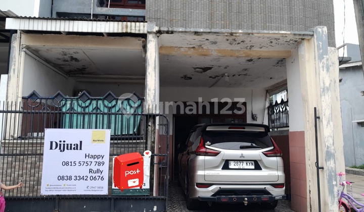 House for Sale, Rented, Durian Street, Harapan Indah, Near Jakarta Garden City 1