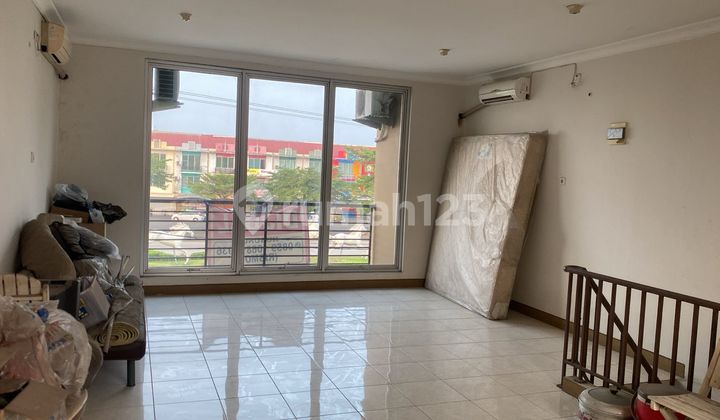 Ruko Harmoni Kota Harapan Indah Bekasi Berdampingan Dgn Jakarta Garden City Patung Kuda Parkiran Besar