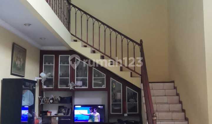 Rumah Pilar Besar Jati Asih Jati Rasa Jln Swatantra Deket Cibubur Taman Galaxy