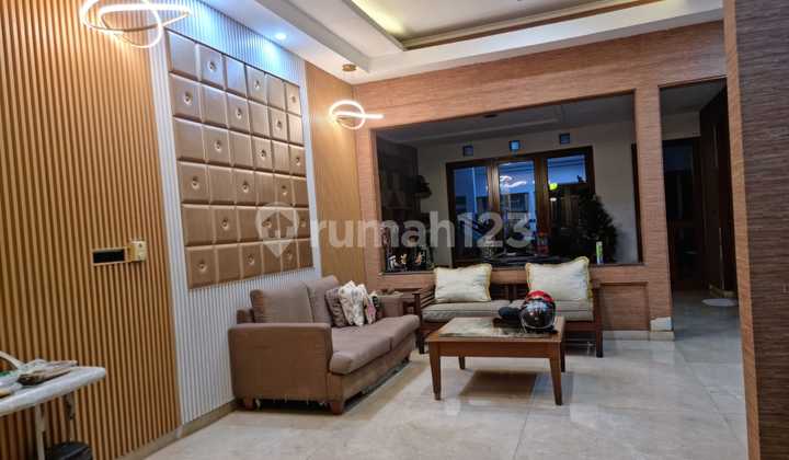 Rumah Besar Cipinang Elok Dua Jln Kimung K1 Blok Bk  2