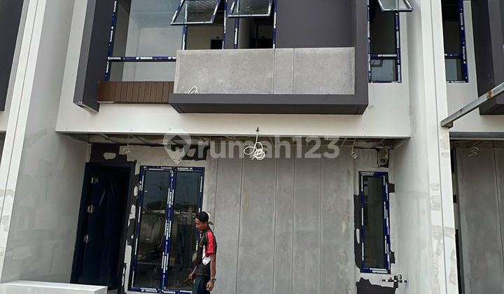 Rumah Baru Banyak Gratisannya Harapan Indah Cluster Nismara Deket Jgc Jakarta Garden City . Metland. Kelapa Gading. Bekasi. Pulo Gebang