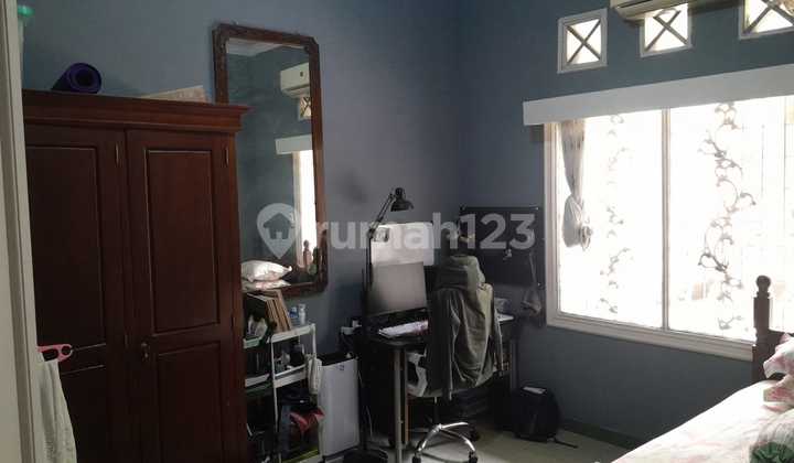 Rumah Besar Dgn 4kamar + 2kamar Pembantu di Jl. Taman Modern, Ujung Menteng, Kec. Cakung, Kota Jakarta Timur, Daerah Khusus Ibukota Jakarta, Pulogebang 2