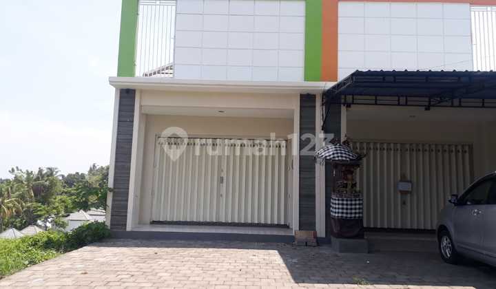 3-Storey Minimalist Shop House for Sale at Affordable Price, Strategic Location in Bubunan Village, Seririt District. 2