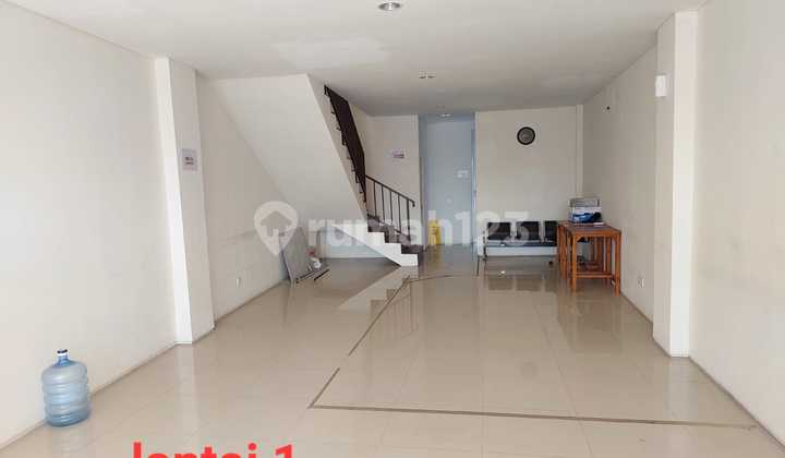 SHM 3-Story Shop House Ready for Occupancy in Sanur 2