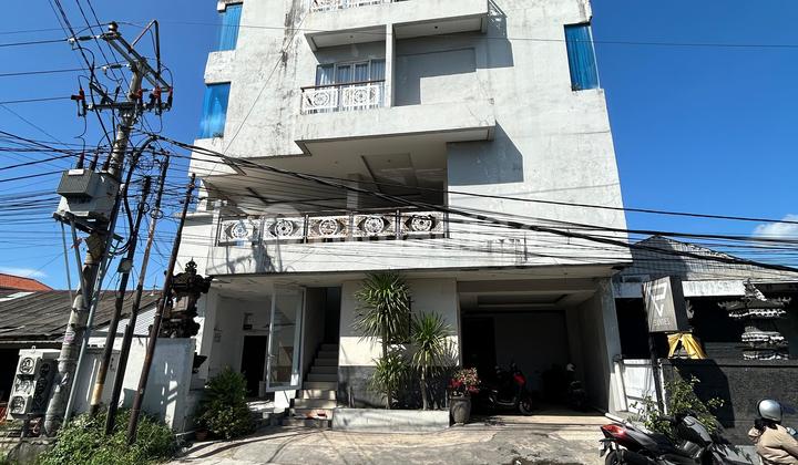Kerobokan Homestay! 4 Floors, Freehold, Near Tourist Attractions Kerobokan Homestay! 4 Floors, Freehold, Near Tourist Attractions