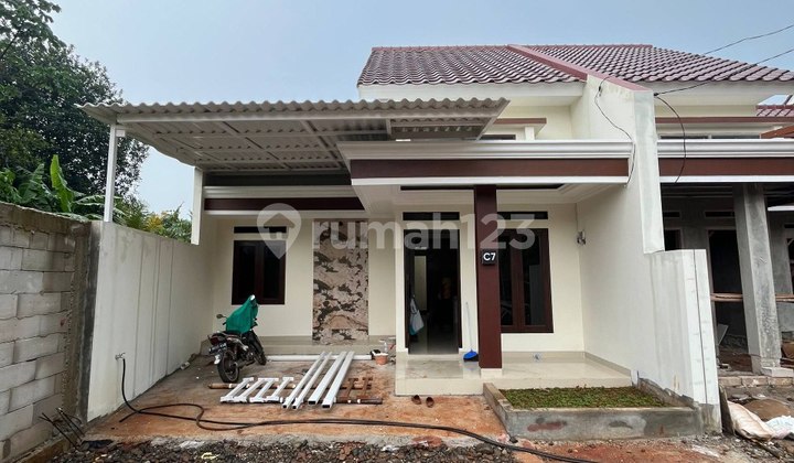 Modern residence with a premium location semi-furnished. Modern residence with a premium location semi-furnished.