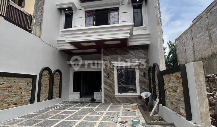 Rumah Mewah 2 Lantai Desain American Style Rumah Mewah 2 Lantai Desain American Style