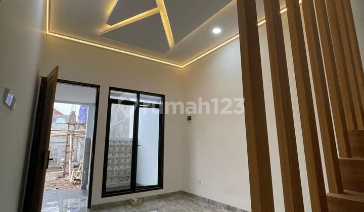 Rumah Desain Modern Minimalis Lokasi Super Strategis Rumah Desain Modern Minimalis Lokasi Super Strategis